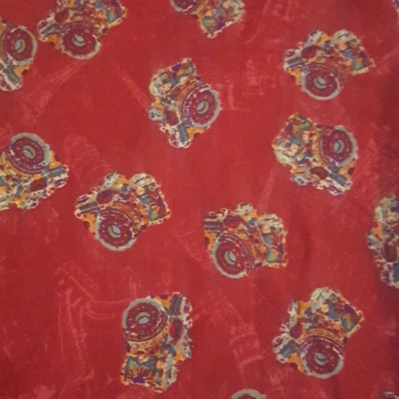Lularoe Floral Camera Leggings - Picture 2 of 2